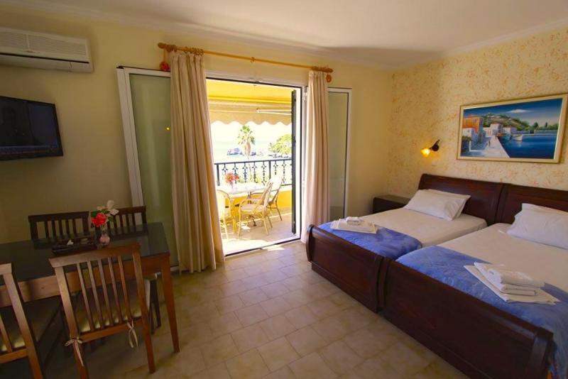 Menigos Resort House Agios Gordios  Exterior photo
