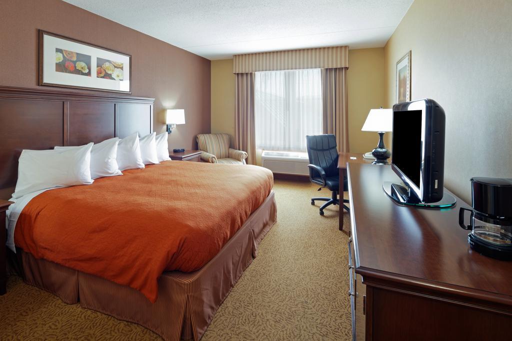 Country Inn & Suites By Radisson, Akron Cuyahoga Falls Room photo