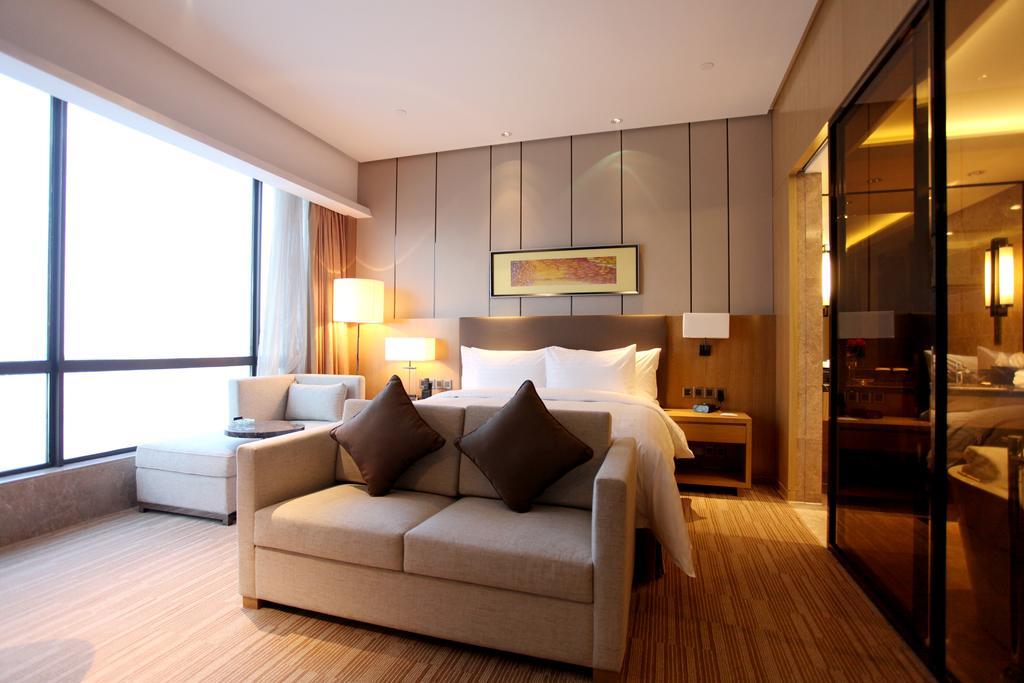 Wyndam Xuzhou East Hotel Room photo