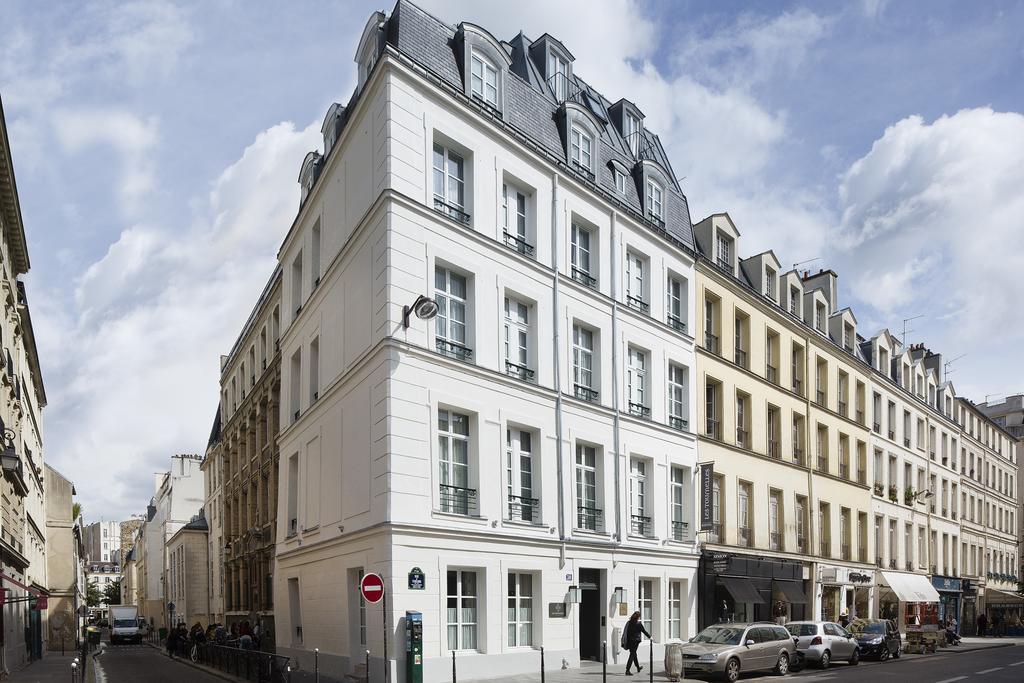 Les Tournelles Hotel Paris Exterior photo