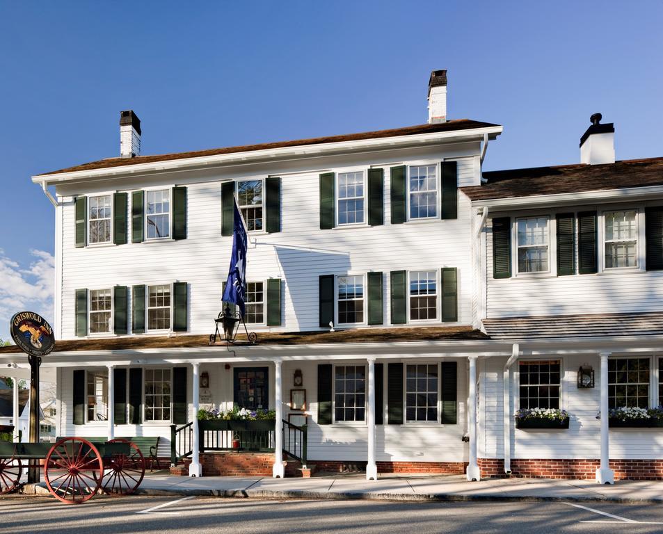 The Griswold Inn Essex Exterior photo