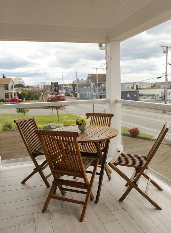 The Sea Breeze Inn Middletown Exterior photo