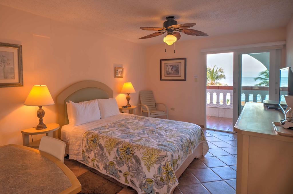 Luquillo Sunrise Beach Inn Room photo