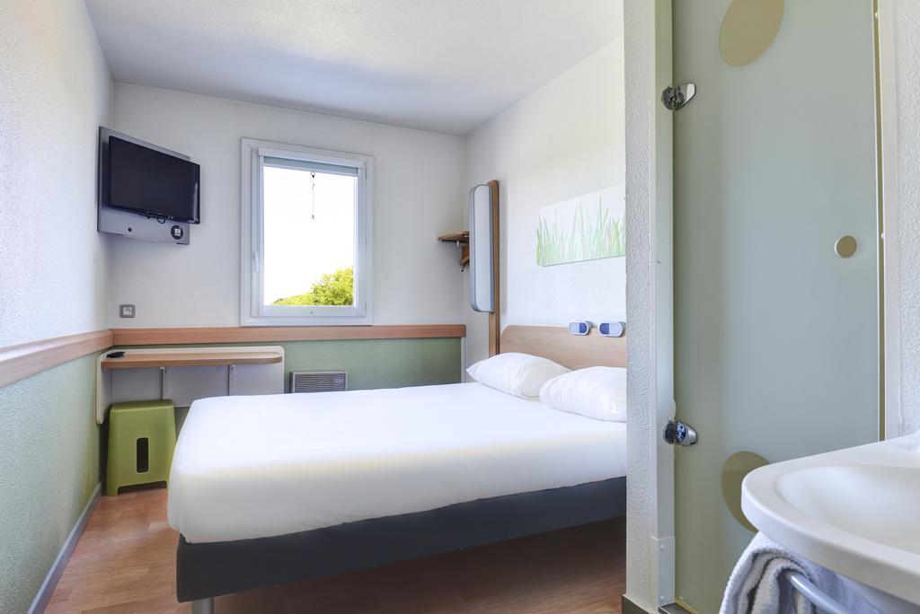 Ibis Budget Orly Chevilly Tram 7 Vitry-sur-Seine Exterior photo