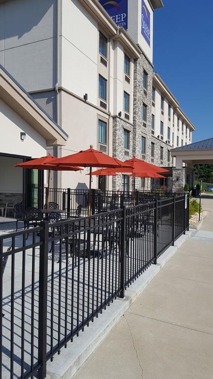 Sleep Inn & Suites Belmont - St. Clairsville Exterior photo