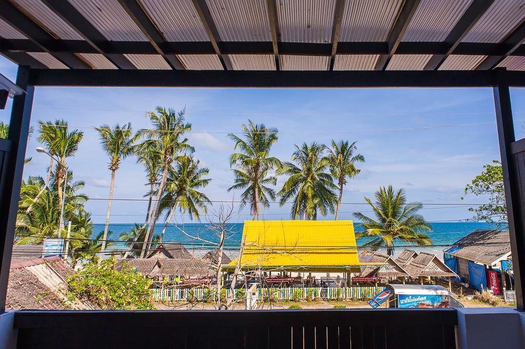 Baantalay Thungwualaen Hotel Pathiu Exterior photo