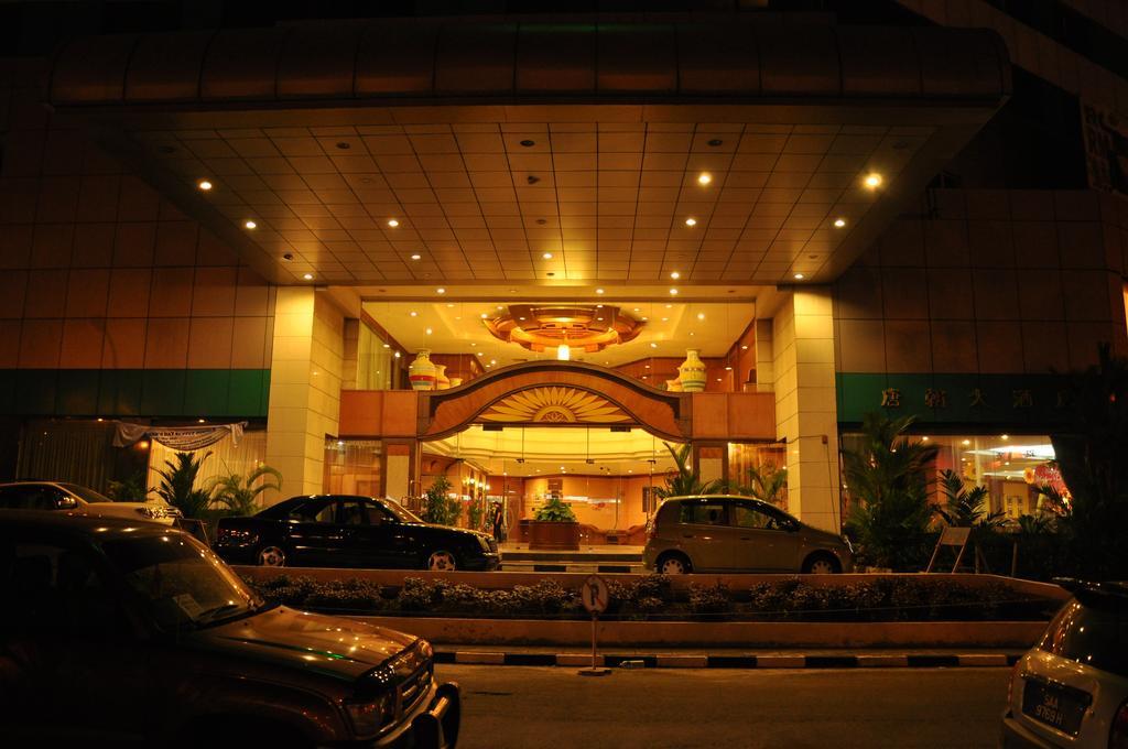 Tang Dynasty Hotel Kota Kinabalu Exterior photo