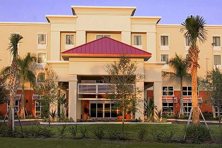 Hampton Inn & Suites Stuart-North Exterior photo