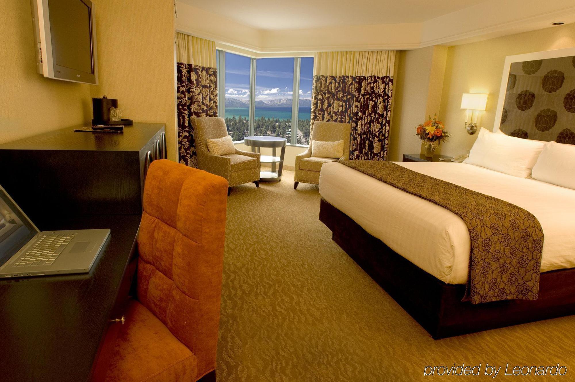 Harveys Lake Tahoe Hotel & Casino Stateline Room photo