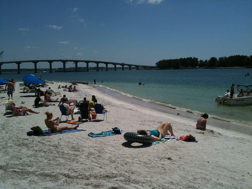 Gulfview Hotel - On The Beach Clearwater Beach Exterior photo