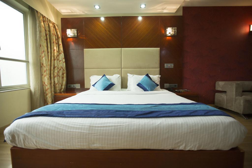 Mint Propus Hotel Bangalore Room photo