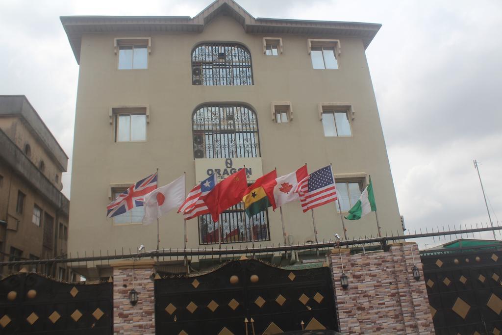 Oragon Hotel & Suites Lagos Exterior photo