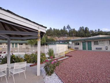 Travelodge By Wyndham Ruidoso Exterior photo