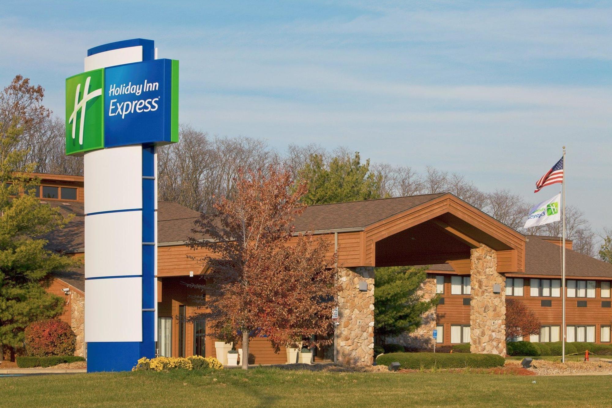 Country Inn & Suites By Radisson, Mishawaka, In South Bend Exterior photo