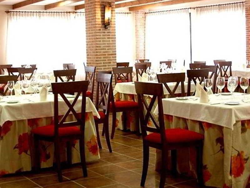 Palacio De Monfarracinos Benavente Restaurant photo