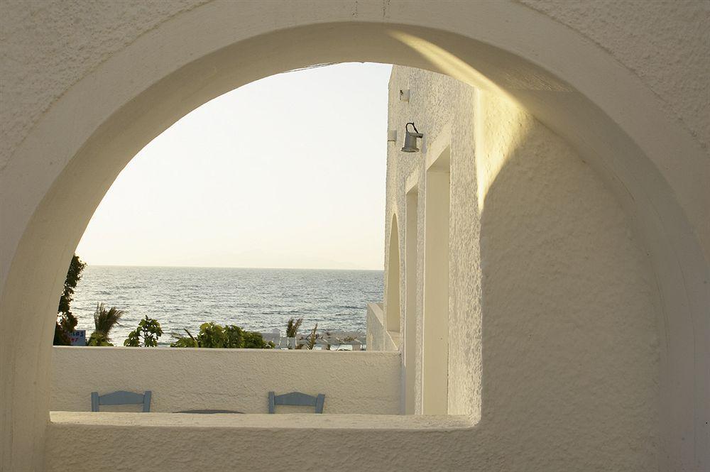 Thalassa Seaside Resort Santorini Island Exterior photo