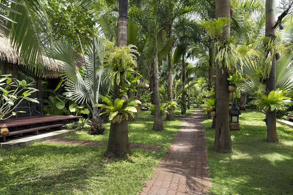 Mali Resort Pattaya Beach Koh Lipe Exterior photo