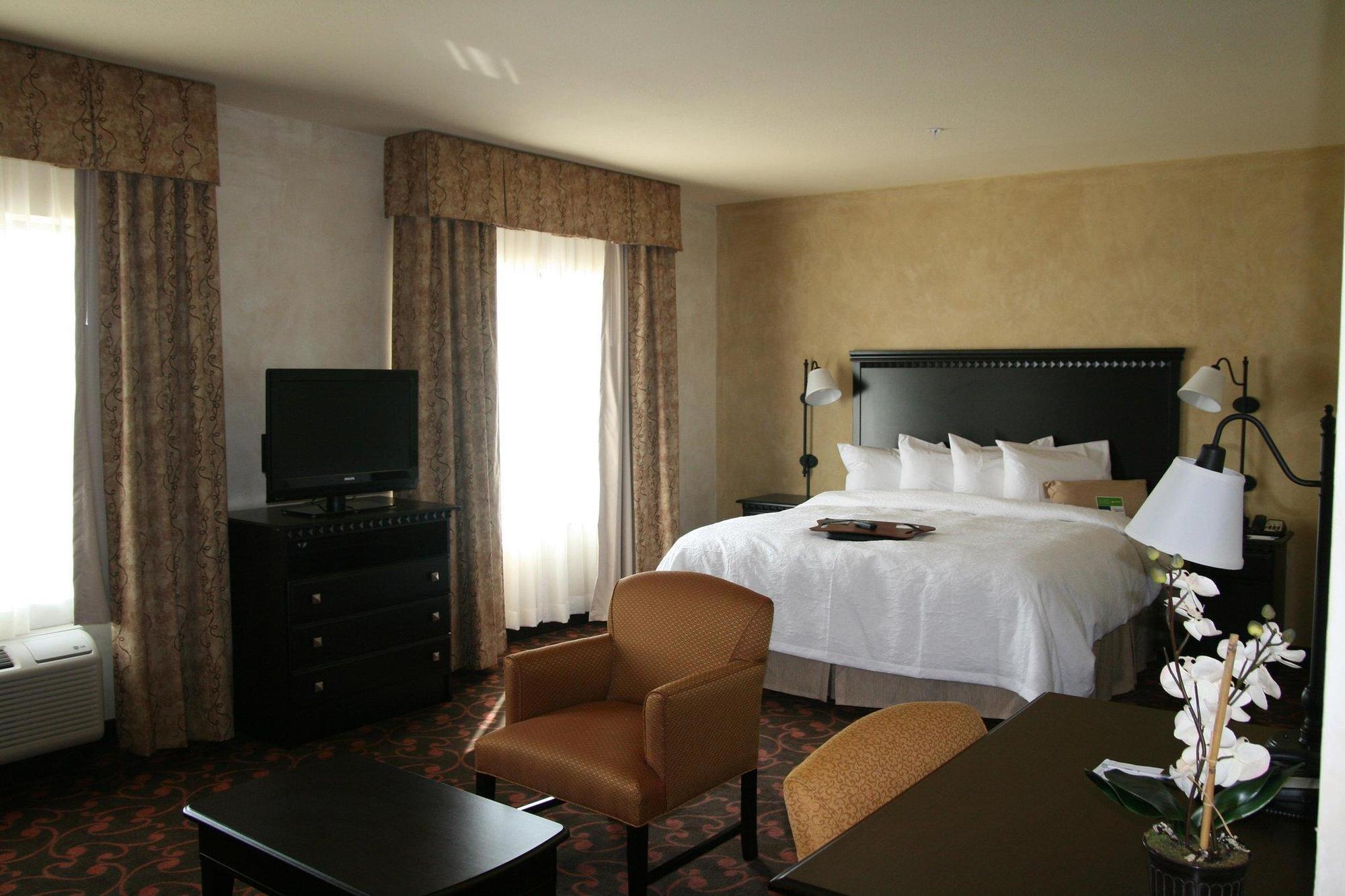 Hampton Inn & Suites Dallas-Arlington North-Entertainment District Exterior photo