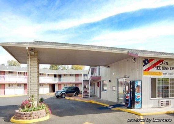 Motel 6 Pendleton, Or - West Exterior photo