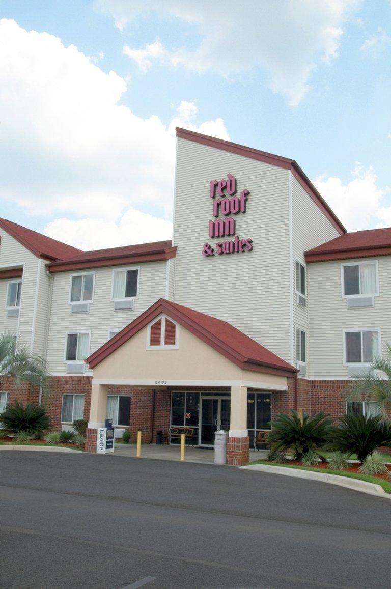 Red Roof Inn & Suites Pensacola East - Milton Exterior photo