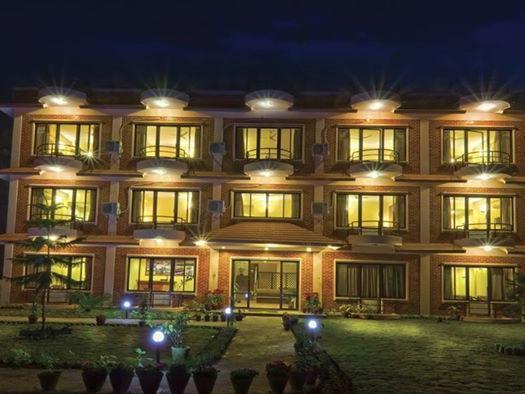 Hotel Dandelion Pokhara Exterior photo