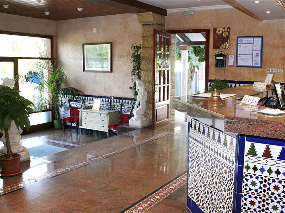 Hotel Comarruga Platja Exterior photo