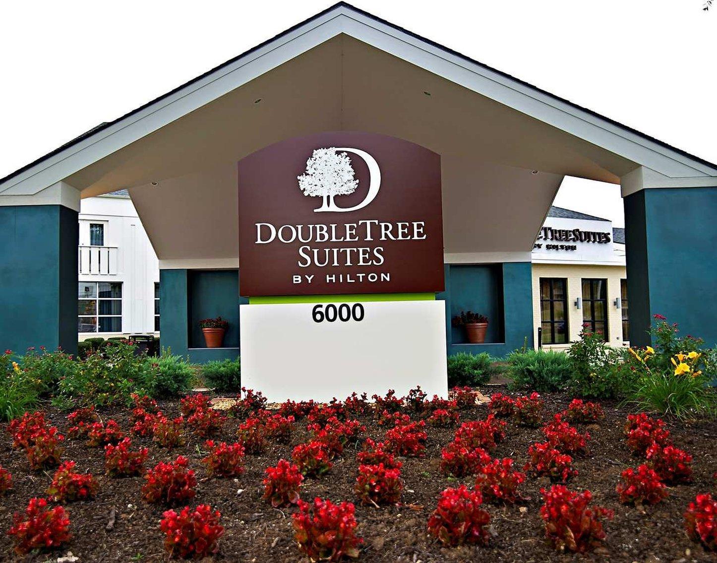 Doubletree By Hilton Huntsville-South Exterior photo