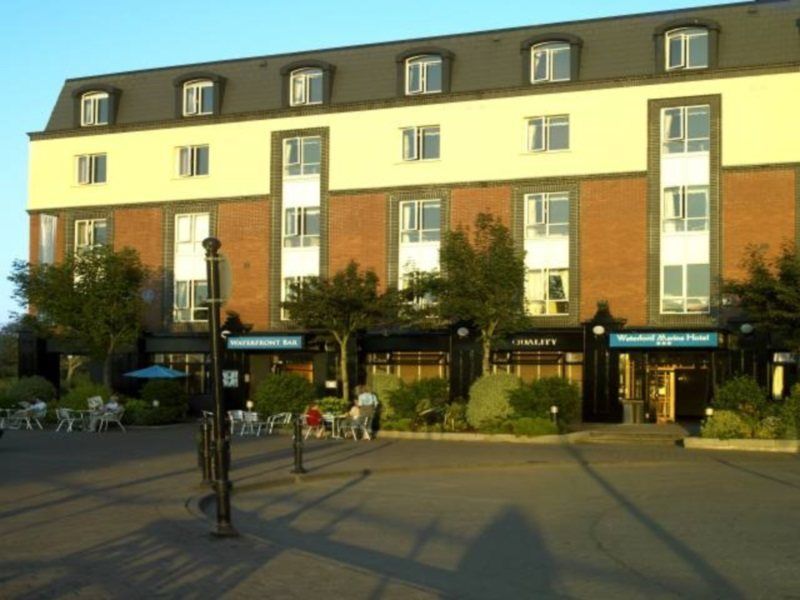Waterford Marina Hotel Exterior photo