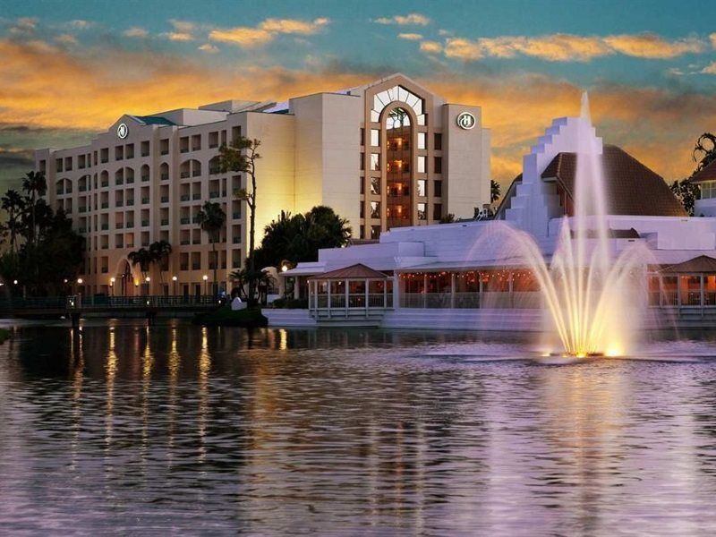 Hilton Boca Raton Suites Exterior photo