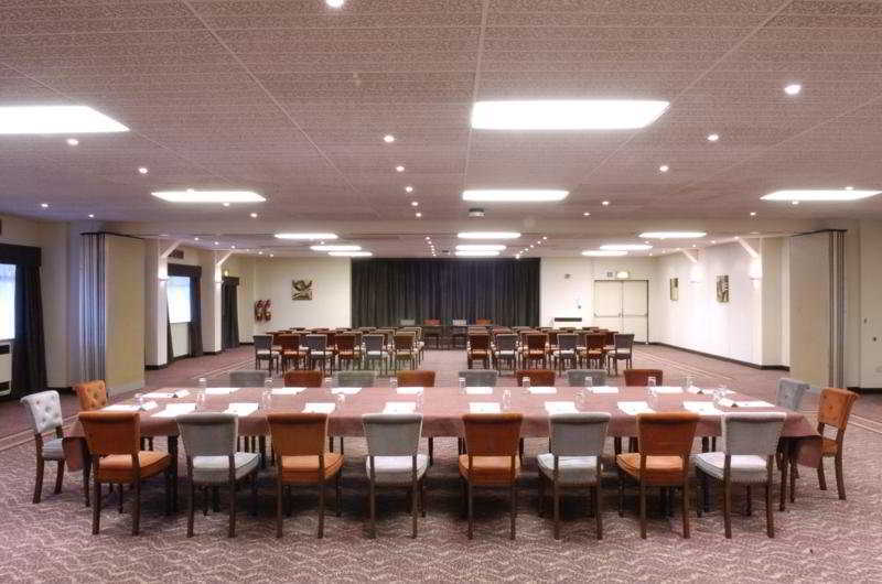 Leicester North & Conference Centre Hotel Facilities photo