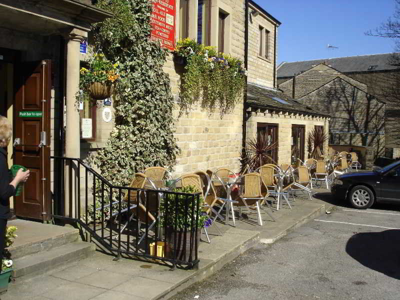 The Old Bridge Inn, Holmfirth, West Yorkshire Exterior photo