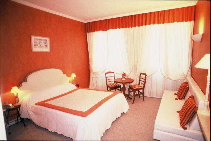 Globe Et Cecil Hotel Lyon Room photo