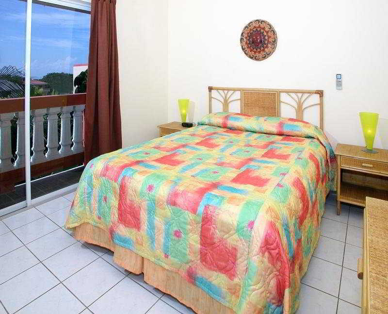 Banana Beach Resort San Pedro  Room photo