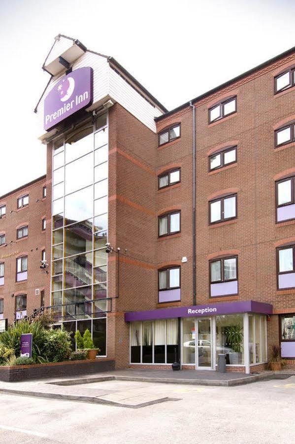 Premier Inn Birmingham City Centre Bridge Street Exterior photo