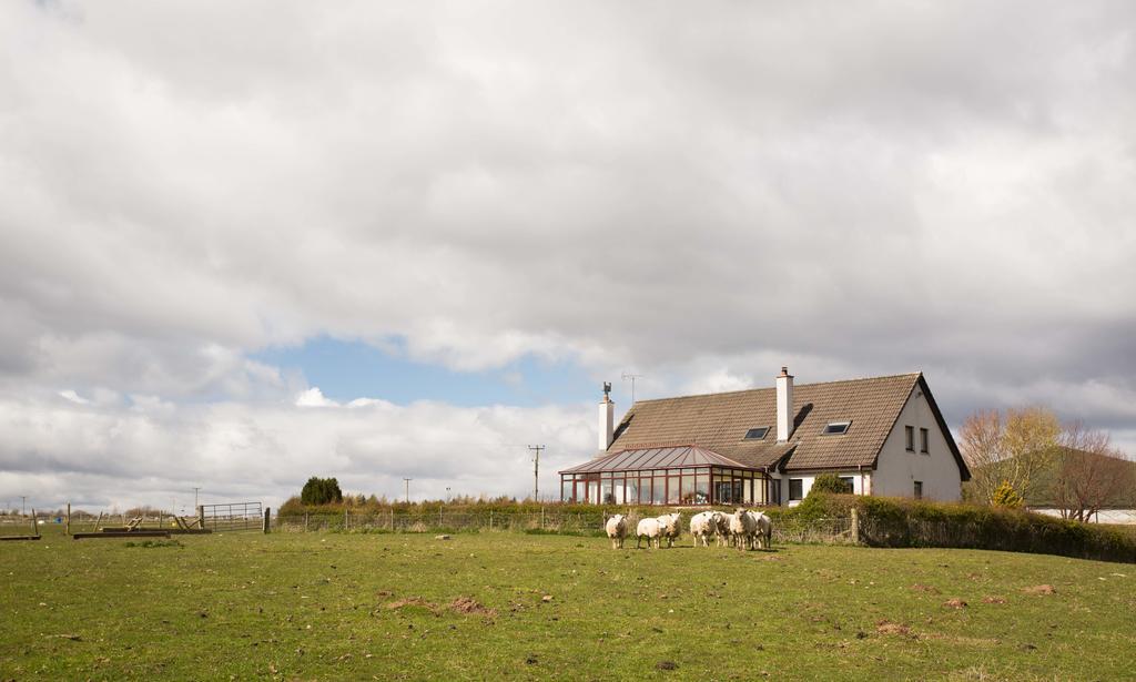 Leanach Farm Bed & Breakfast Inverness Exterior photo