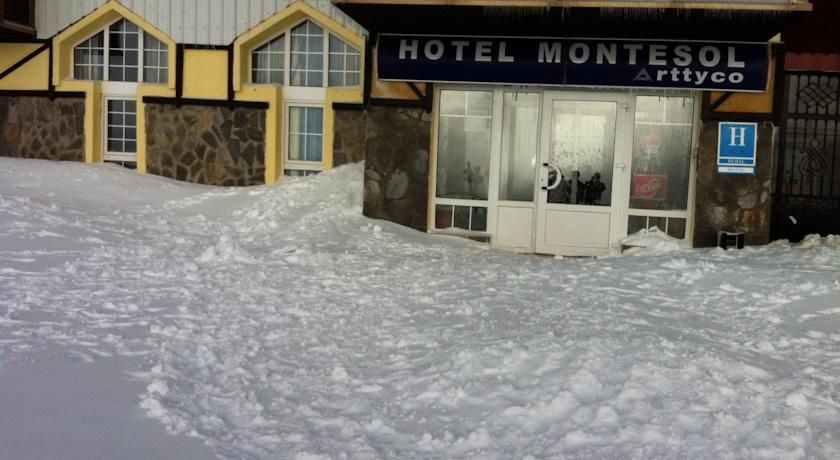 Montesol Arttyco Hotel Sierra Nevada Exterior photo