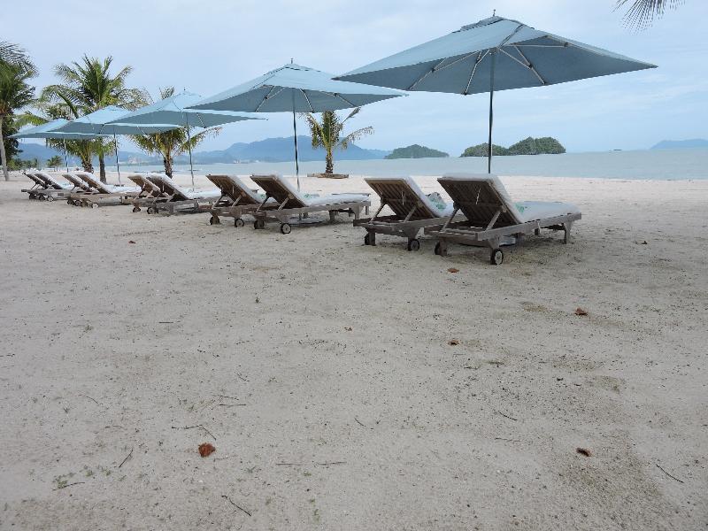 Sheraton Langkawi Beach Resort Exterior photo