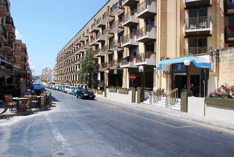 The Bugibba Hotel Exterior photo