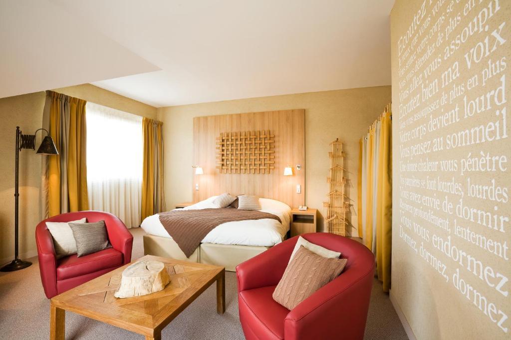 Ibis Styles Cholet Hotel Room photo