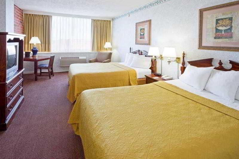 Days Inn & Suites By Wyndham Lebanon Pa Room photo