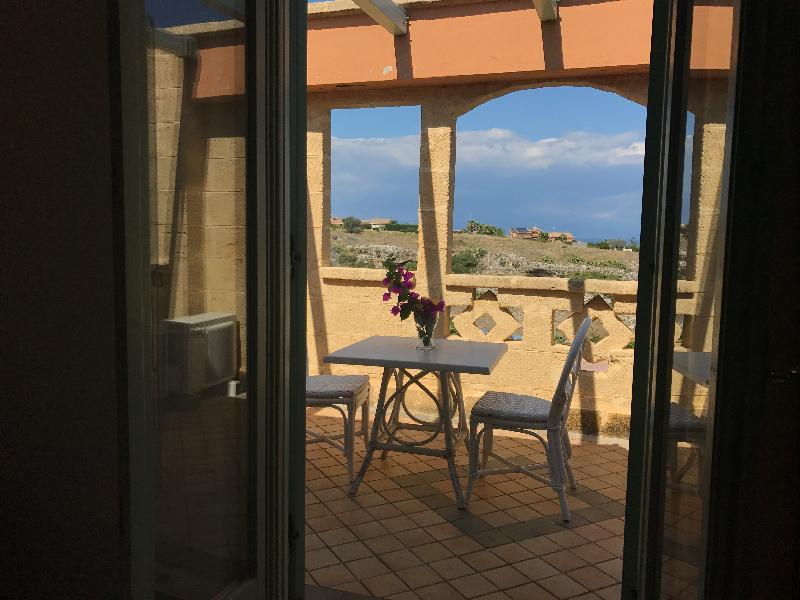 Th Brucoli - Venus Sea Garden Hotel Exterior photo