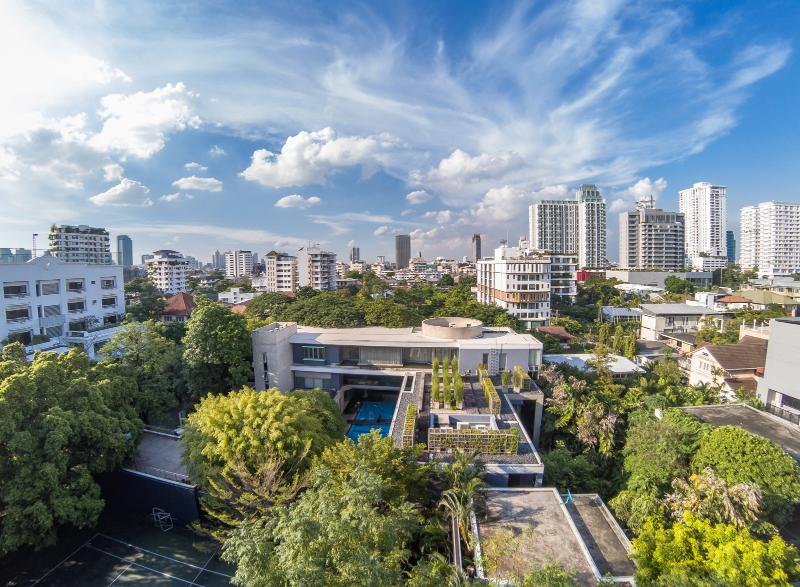 Oakwood Residence Sukhumvit Thonglor Bangkok Exterior photo