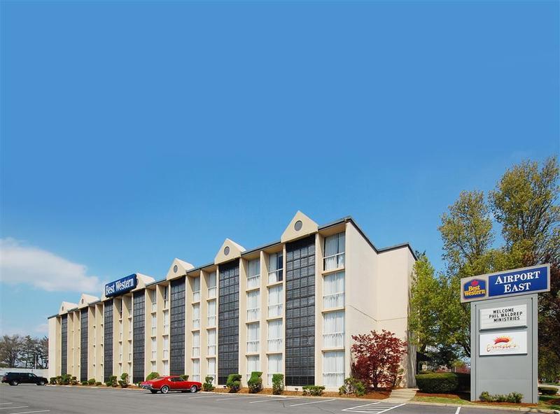 Holiday Inn Express Louisville Airport Expo Center, An Ihg Hotel Exterior photo