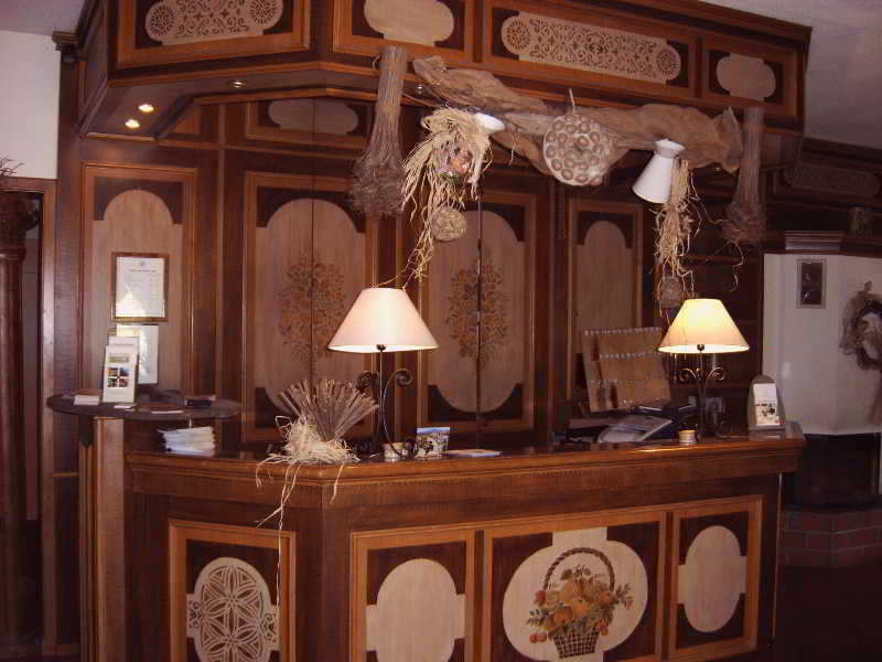 Hotel Restaurant Le Verger Des Chateaux, The Originals Relais Dieffenthal Interior photo