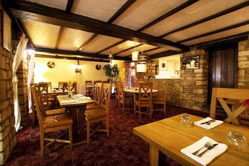 Best Western Compass Inn Tormarton Restaurant photo