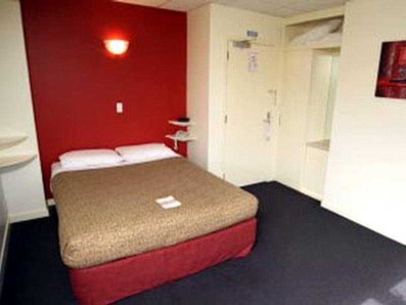 Atura Wellington Hotel Room photo