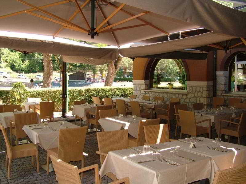 Hotel Garni Del Lago Scanno Exterior photo