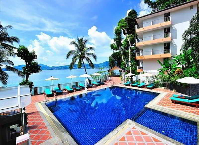 Blue Beach Club & Resort Patong Exterior photo