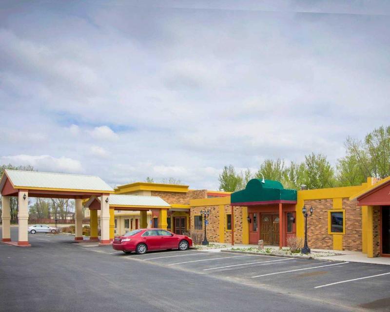Quality Inn Buffalo Exterior photo