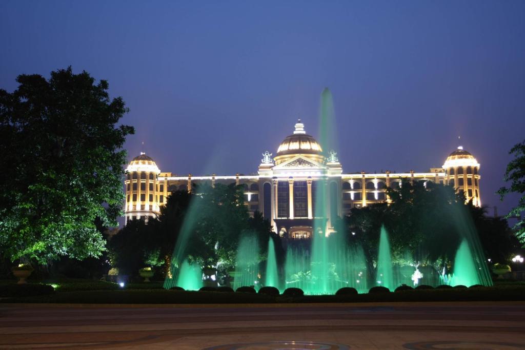 Guangzhou Hengda Hotel Exterior photo